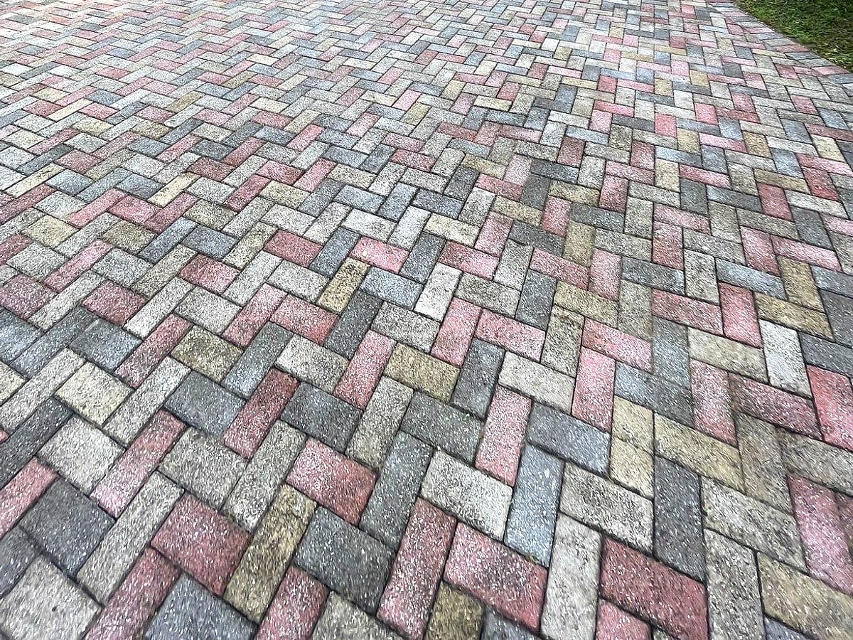 Kocka të lara – sipërfaqe e ndritur