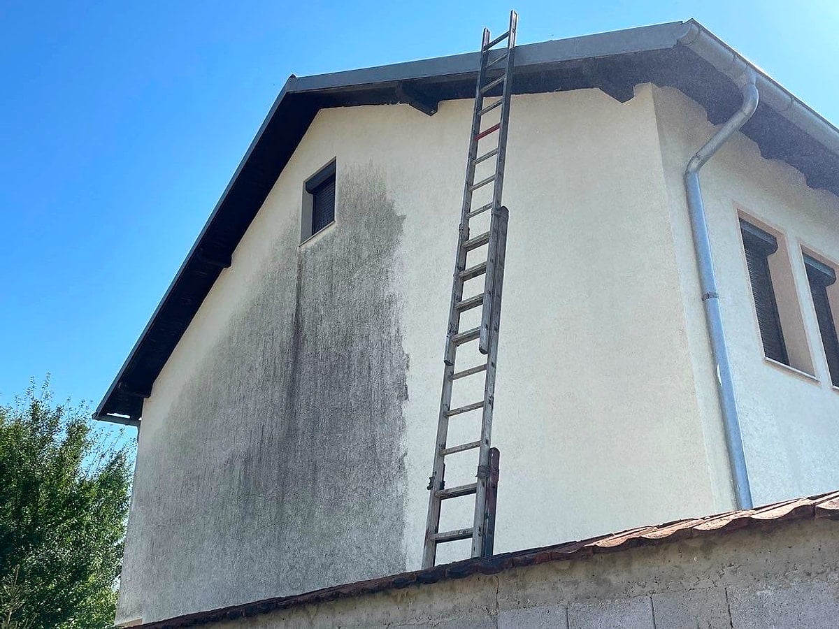 Pamje e plotë e shtëpisë pas pastrimit